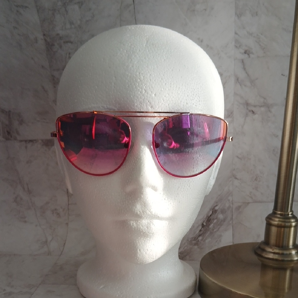 Betsey Johnson Pink Gradient Aviator Sunglasses for Women